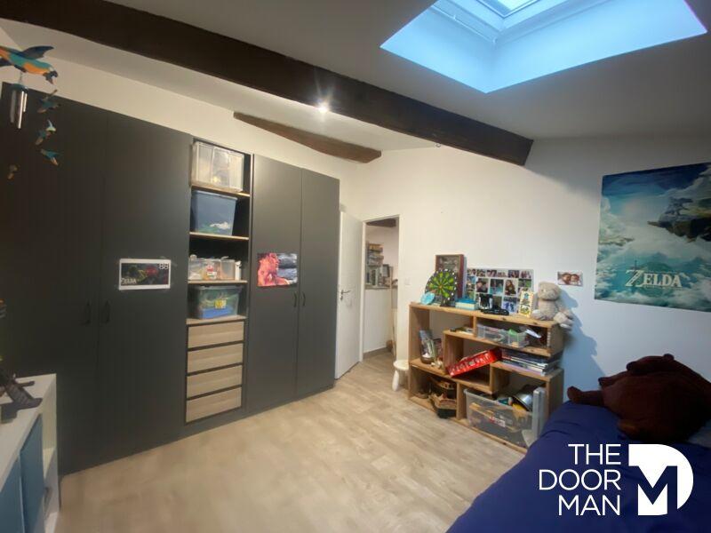 Villa - 218 m² - 7 pièces