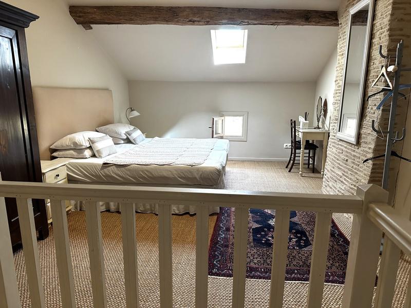 Maison traditionnelle - 181 m² - 9 pièces