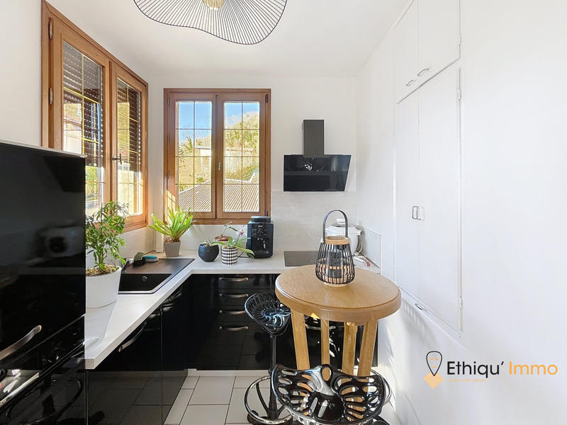 Maison - 160 m² - 5 pièces