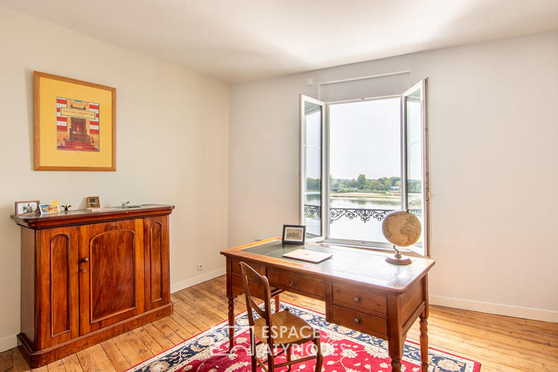 Maison - 187 m² - 7 pièces