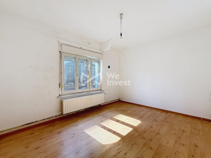 Maison - 200 m² - 8 pièces