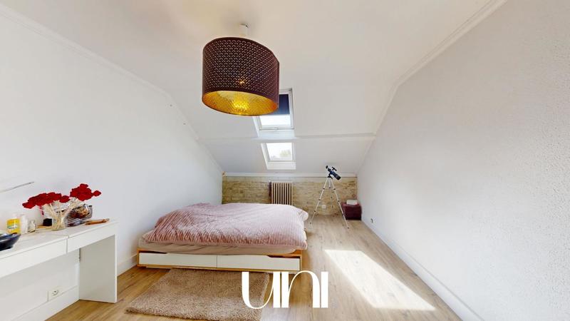 Maison - 134 m² - 5 pièces