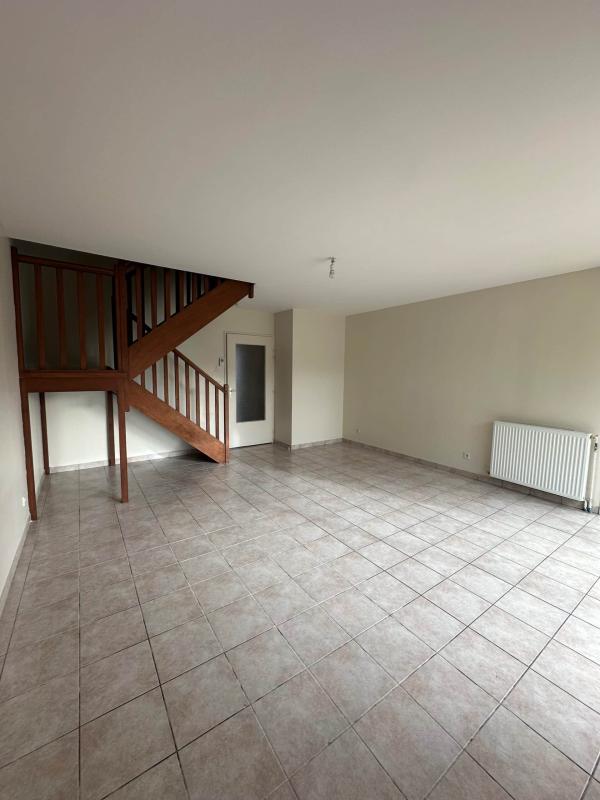 Maison jumelée - 86 m² - 4 pièces