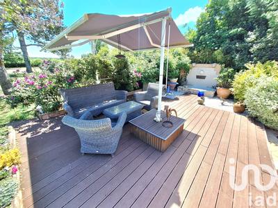 Maison - 201 m² - 10 pièces