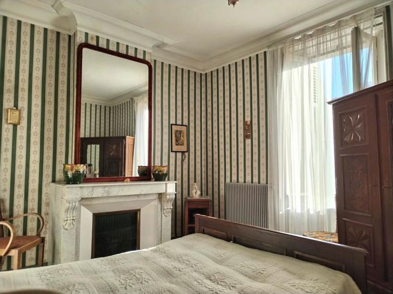 Maison - 203 m² - 6 pièces