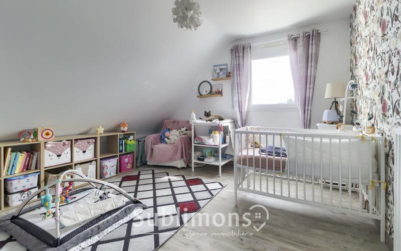 Maison - 96 m² - 5 pièces