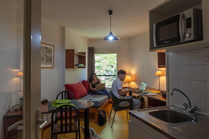 Studio - 18 m² - 1 pièce