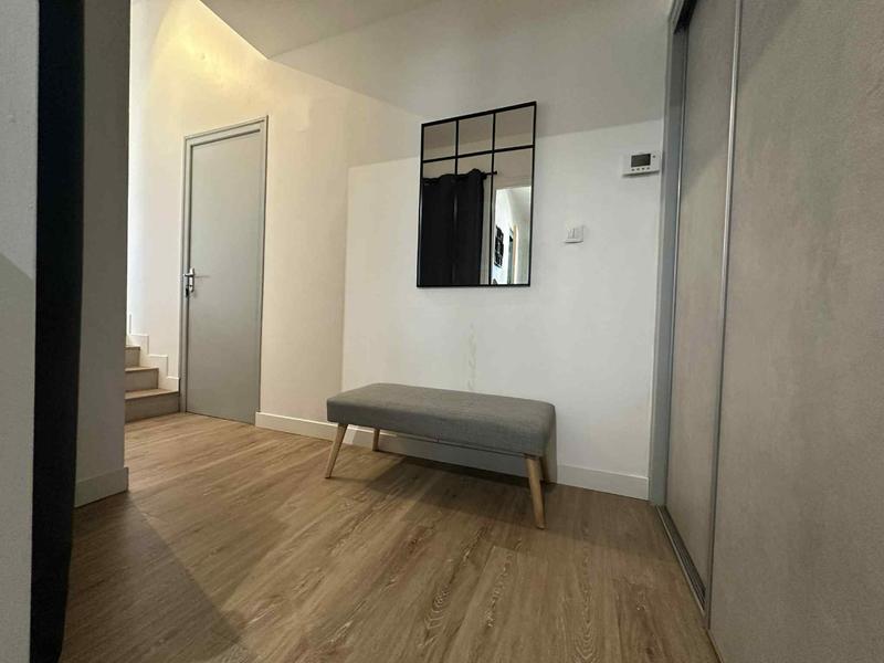 Maison - 97 m² - 5 pièces