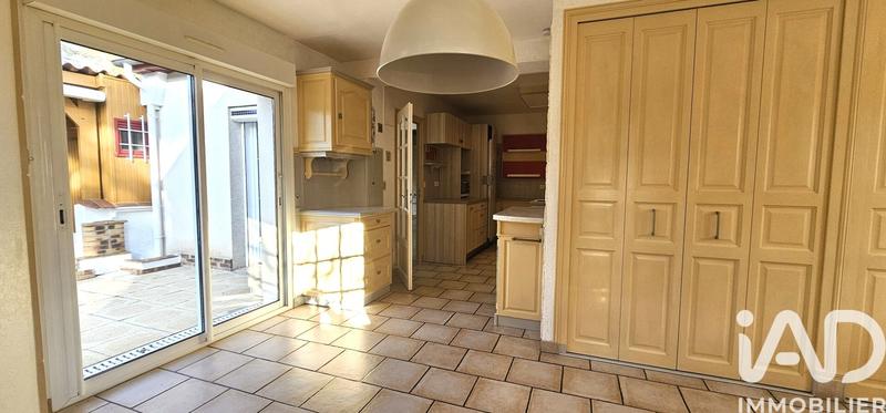 Maison - 142 m² - 4 pièces