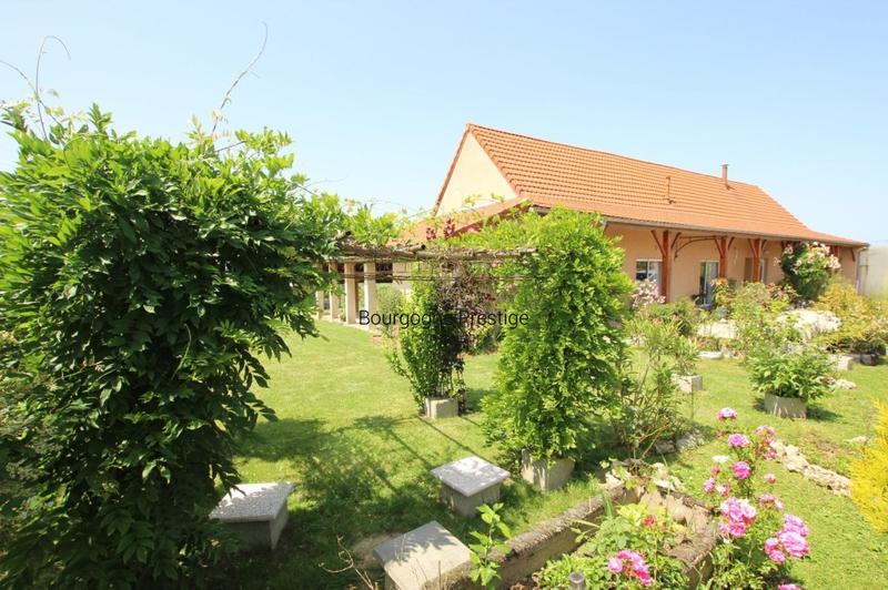 Ferme - 248 m² - 9 pièces