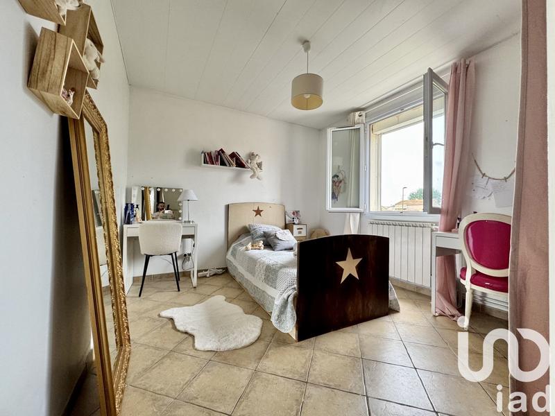 Maison - 227 m² - 10 pièces