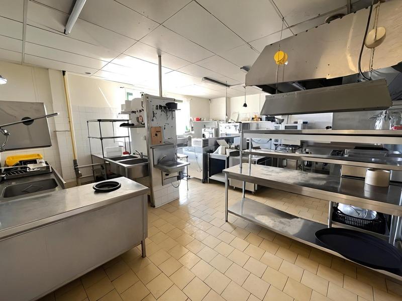 Fonds de commerce - 500 m²