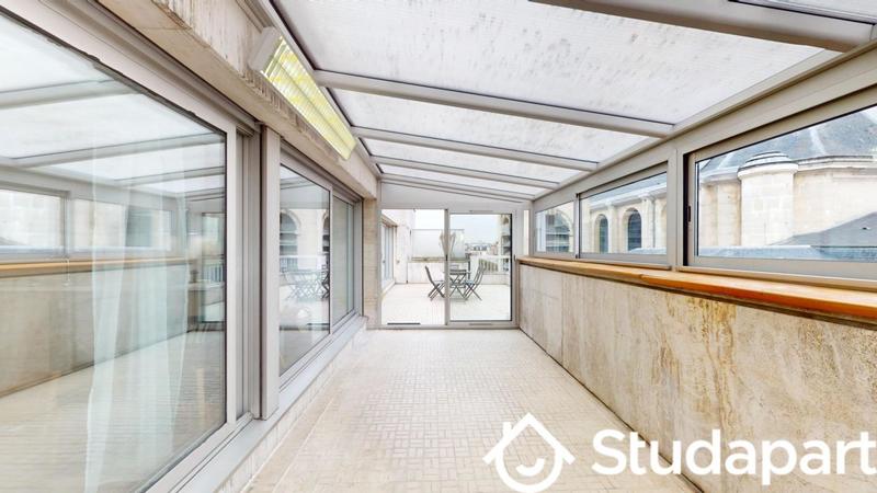 Chambre - 9 m² - 1 pièce