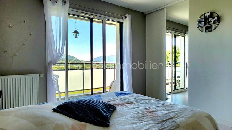 Maison - 202 m² - 7 pièces