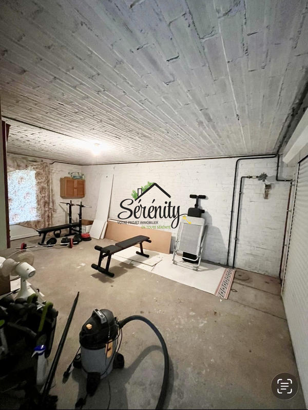 Maison - 90 m² - 5 pièces