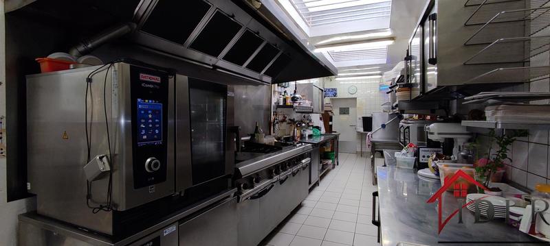 Fonds de commerce - Local commercial - 630 m²