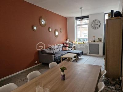 Maison - 88 m² - 4 pièces