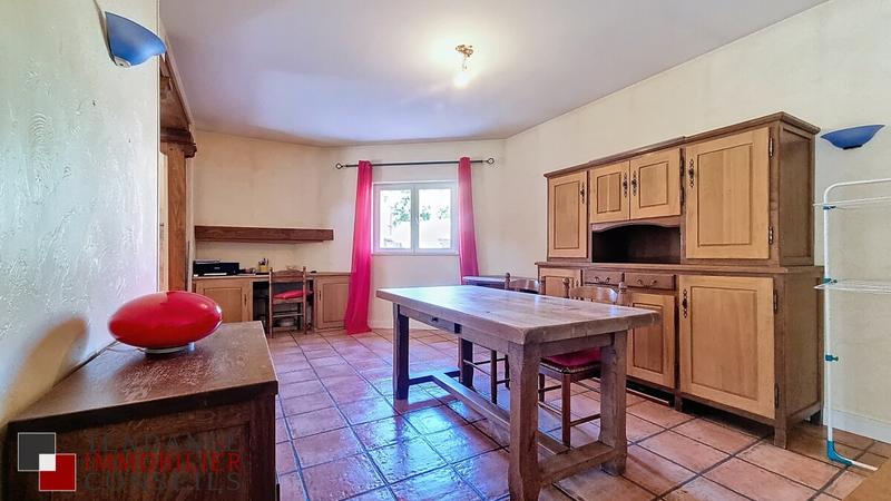 Maison - 170 m² - 7 pièces