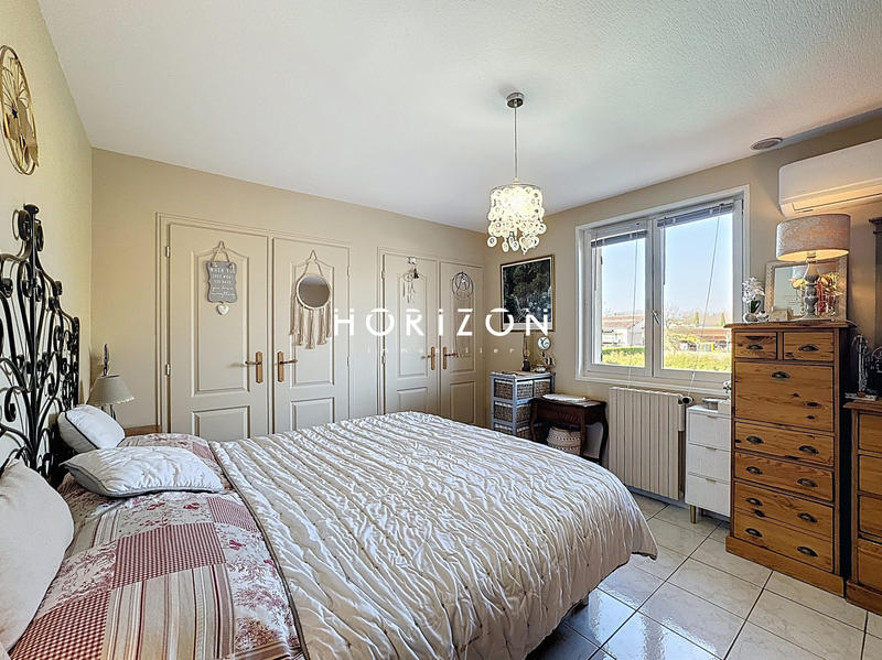 Maison ancienne - 195 m² - 8 pièces