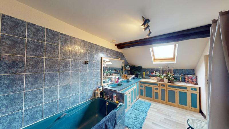 Maison - 105 m² - 4 pièces