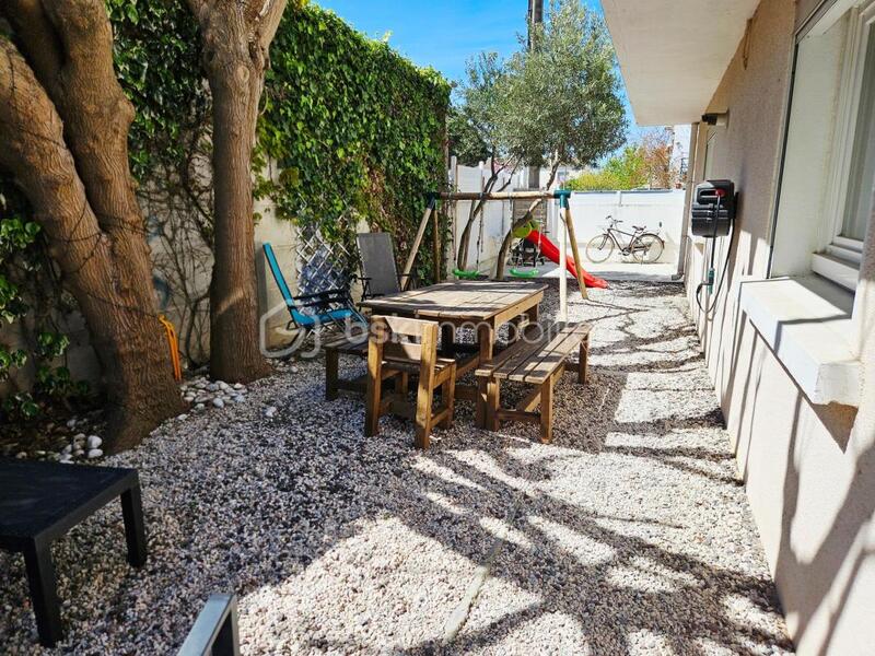 Pavillon - 183 m² - 7 pièces