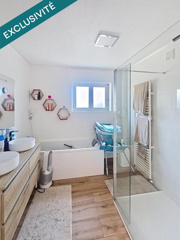 Maison - 140 m² - 7 pièces