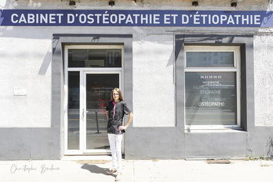 Camille Lelièvre – Ostéopathe D.O. spécialisée en digestion et troubles alimentaires