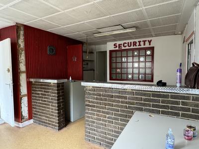 Local commercial - 43 m² - 3 pièces