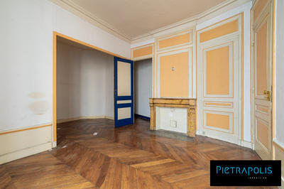 Appartement - 64 m² - 2 pièces