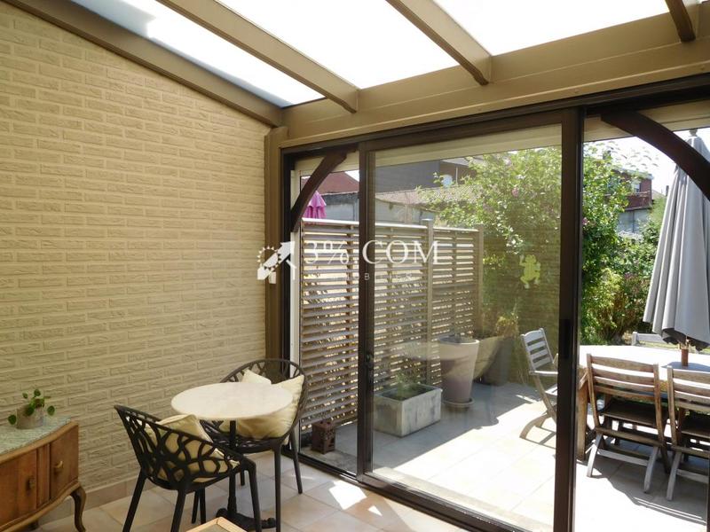 Maison - 90 m² - 6 pièces