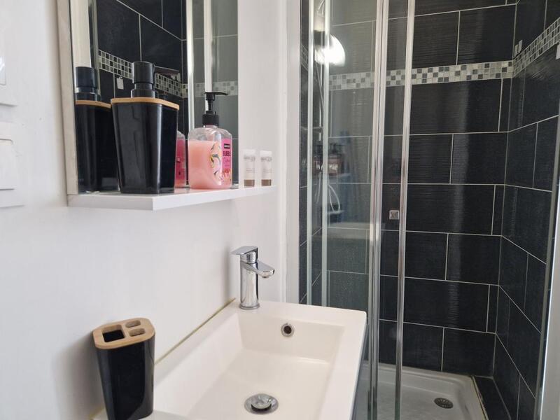 Studio - 18 m² - 1 pièce