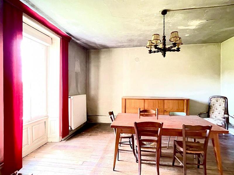 Propriété - 310 m² - 7 pièces