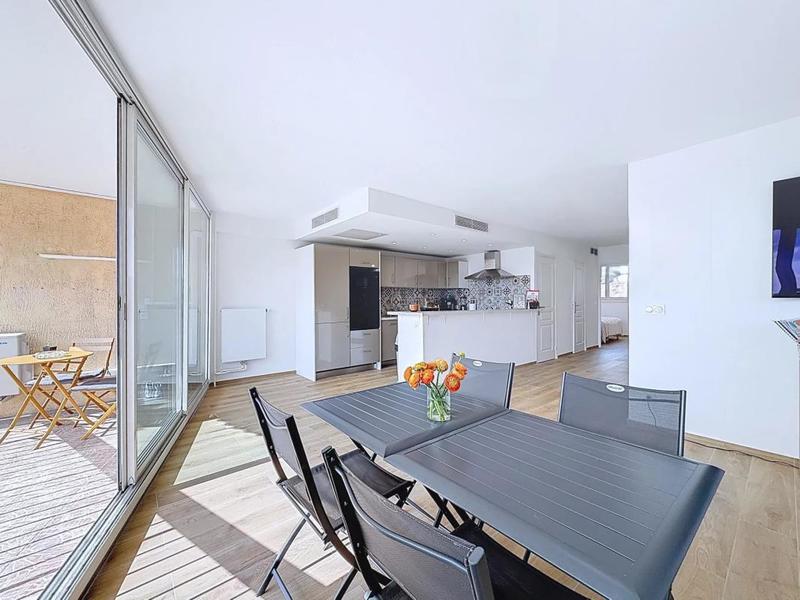 Appartement - 83 m² - 4 pièces