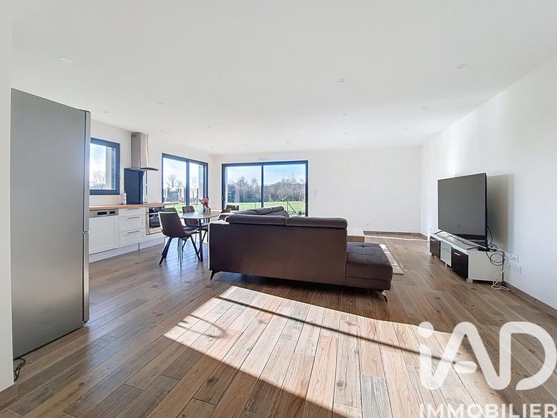 Maison - 120 m² - 5 pièces