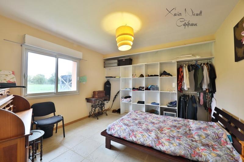 Maison - 281 m² - 8 pièces