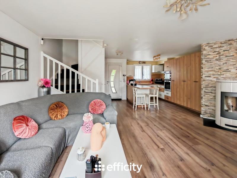 Maison - 115 m² - 7 pièces