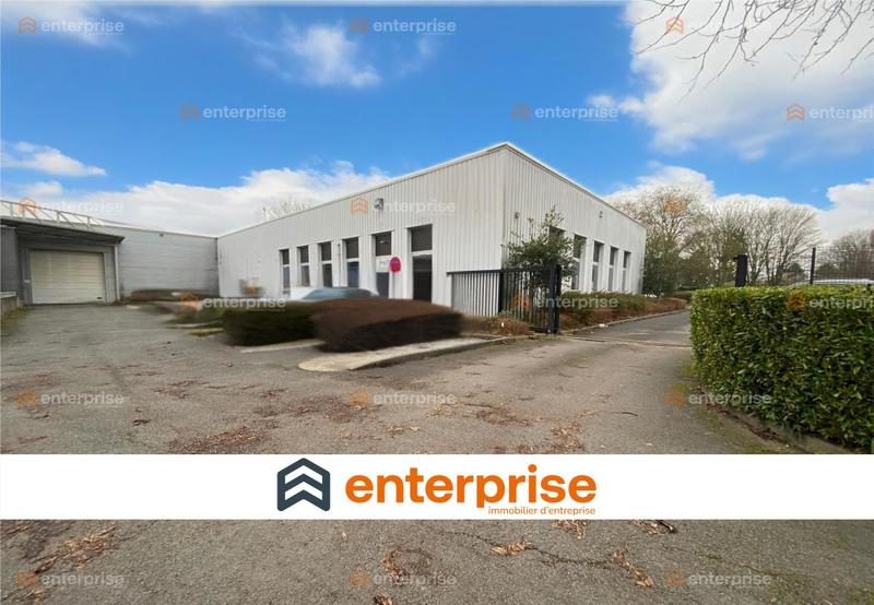 Local d'activité / Entrepôt - 1 445 m²