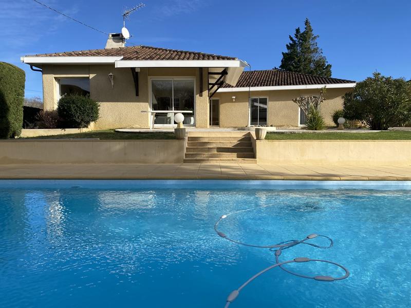 Maison - 203 m² - 10 pièces