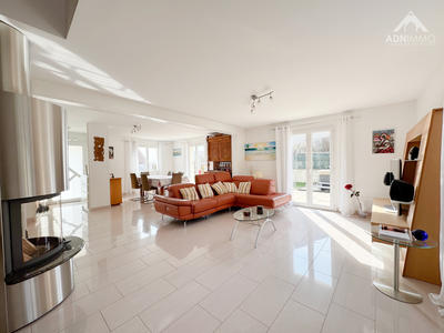 Maison - 176 m² - 5 pièces