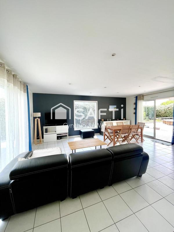 Maison - 145 m² - 5 pièces