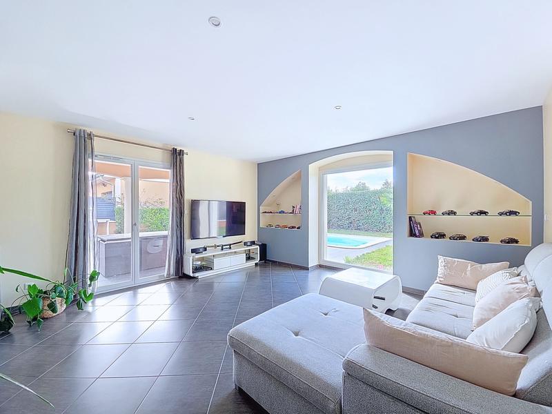 Maison contemporaine - 149 m² - 5 pièces