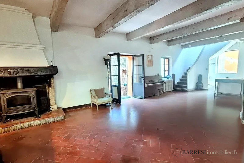 Maison ancienne - 250 m² - 8 pièces