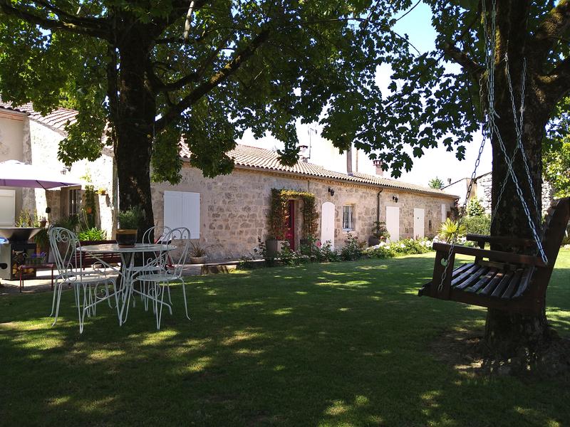 Maison - 240 m² - 7 pièces