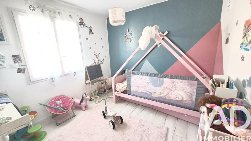 Maison - 105 m² - 5 pièces