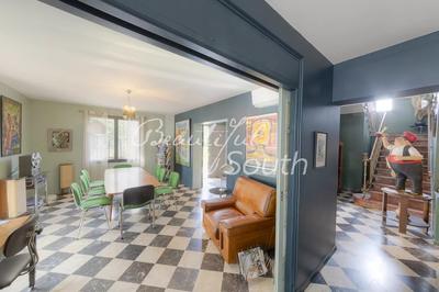 Maison chambre d'hôtes - 305 m² - 8 pièces