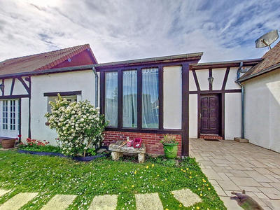 Maison - 270 m² - 10 pièces