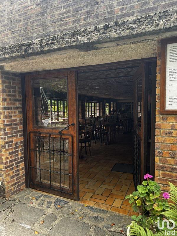 Local commercial - 450 m² - 6 pièces