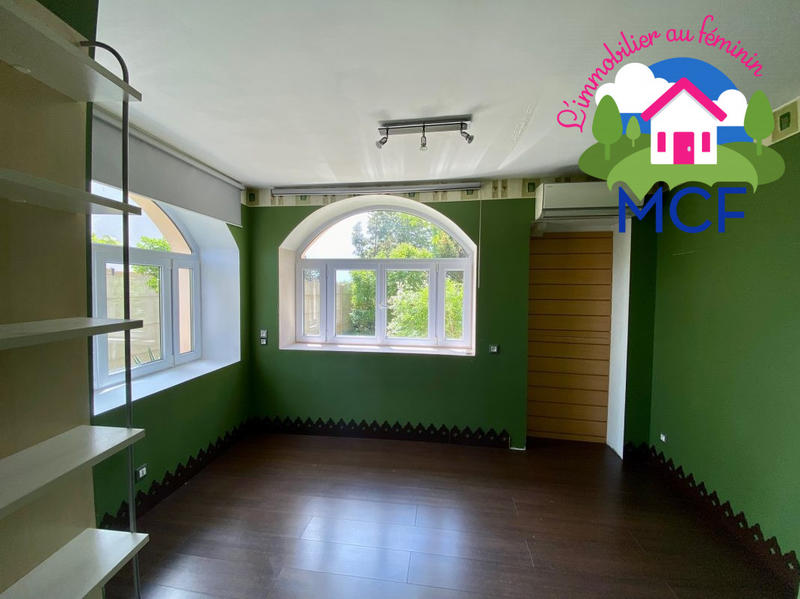 Maison ancienne - 230 m² - 8 pièces