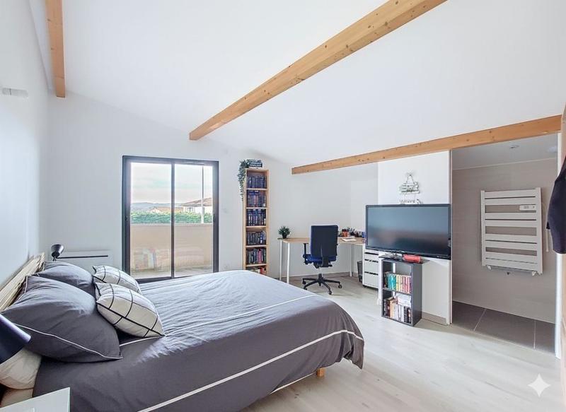 Maison - 171 m² - 5 pièces