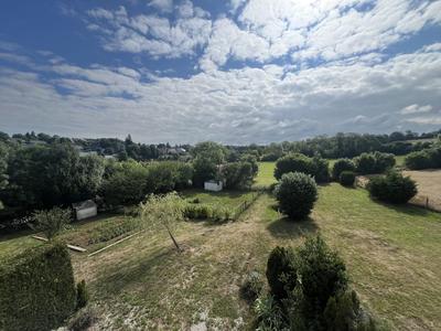 Maison - 148 m² - 6 pièces